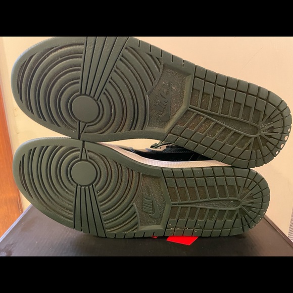 Jordan 1 High Anti Gravity Machine (2016) Size 11 - Picture 6 of 10